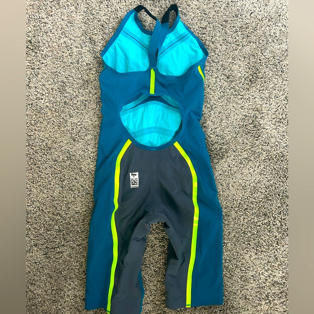 A3 Performance Vici Open Back Tech Suit Women Siz… - image 2